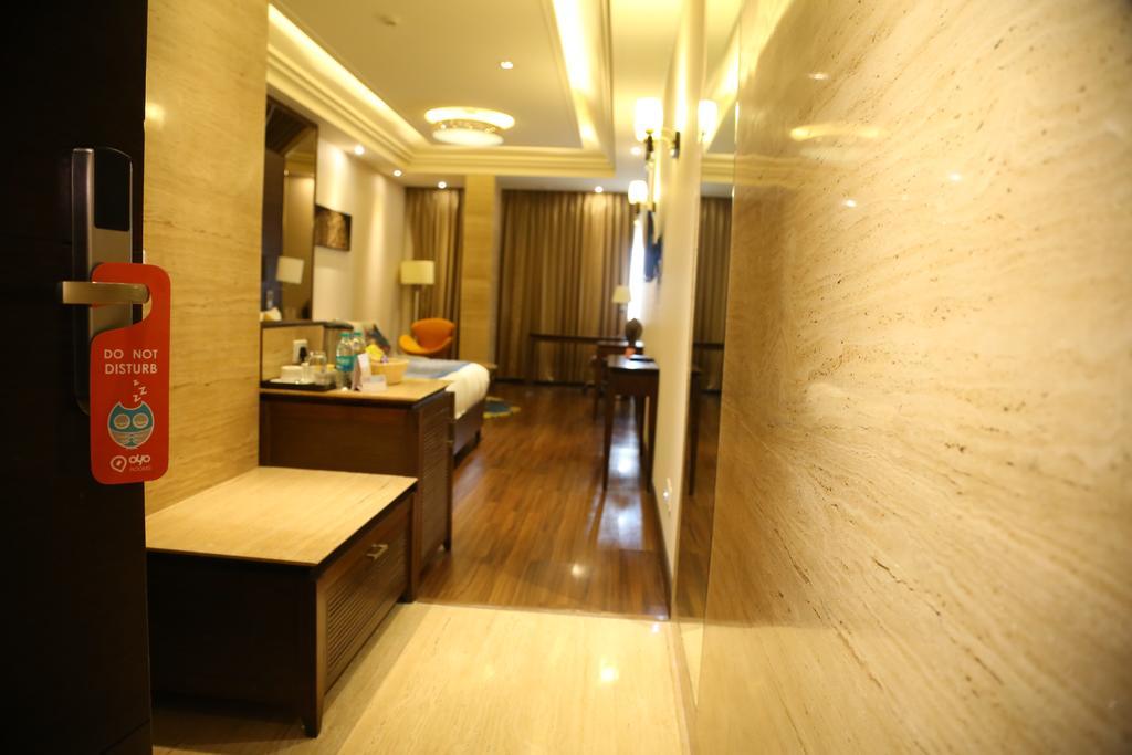 Oyo Premium Panchkula Sector 5 Quarto foto