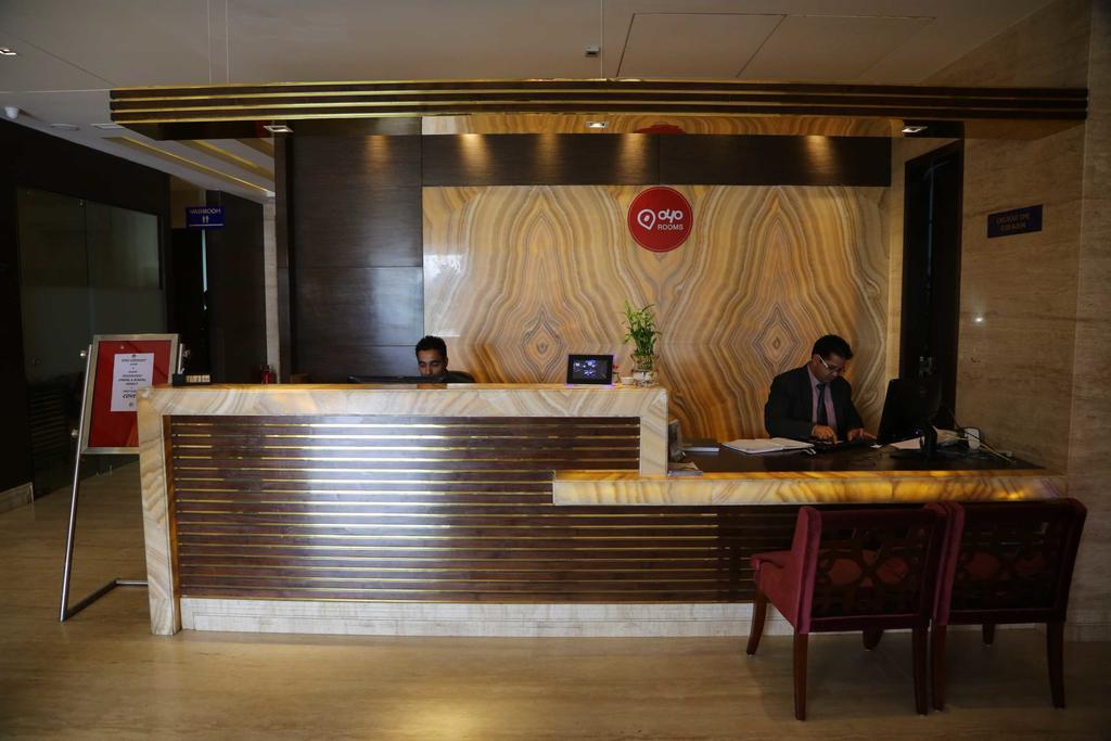 Oyo Premium Panchkula Sector 5 Exterior foto